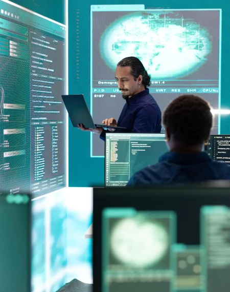 professional-hacker-using-ransomware-phishing-tactics-compromise-networks